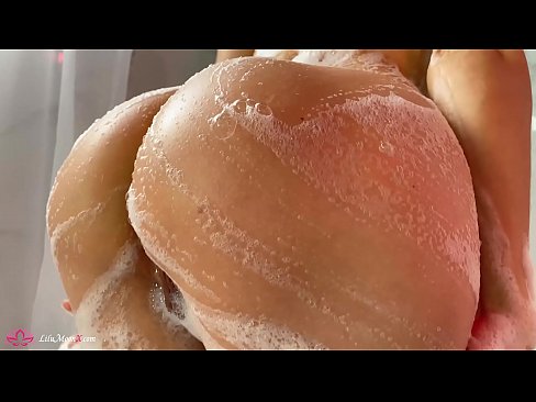 ❤️ Brunette Masturbates Pussy bi Vibrator ji Orgazma Zehf di serşokê de ️ Pornoya hişk li me ❌️